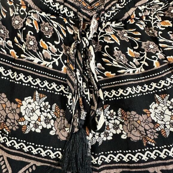 NWT - BeCool Women Black Elephants Jumper Romper Shorts - Size Small - Picture 6 of 7